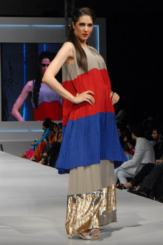 Sabina Pasha at PFDC Sunsilk Fashion Week 2011