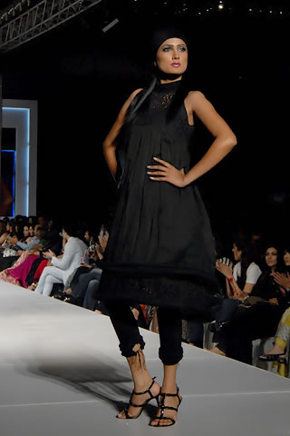 Sahar Atif Latest Designs at PFDC Sunsilk Fashion Week 2011 Lahore