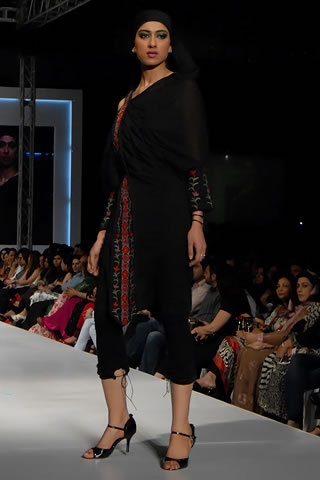 Sahar Atif Collection at PFDC Sunsilk Fashion Week Lahore