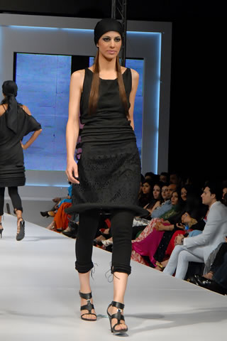Sahar Atifâ€™s Collection at PFDC Sunsilk Fashion Week 2011 Lahore