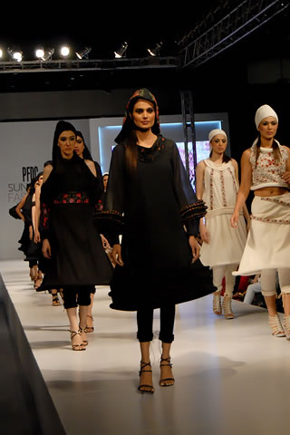 Designer Sahar Atifâ€™s Latest Collection at PFDC Lahore