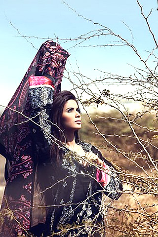Neha Ahmed modeled for Sana Safinaz's