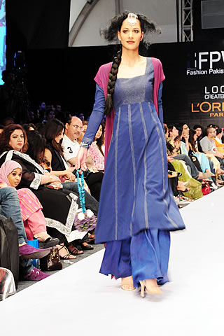 Sanam Agha at Fashion Pakistan Week 2010