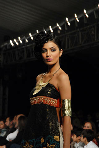 Shaiyanne Malik's collection at PFDC Sunsilk Fashion Week 2010
