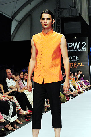 Tayyab Bombal at Fashion Pakistan Week 2010