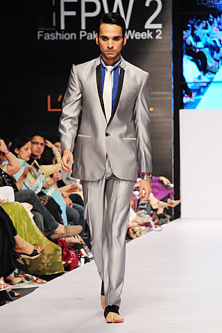 Tayyab Bombal at Fashion Pakistan Week 2010