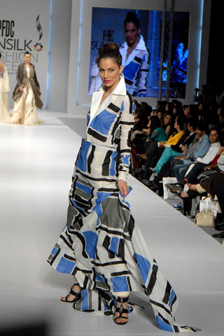 Teejays Latest 2011 Collection at PFDC Sunsilk Fashion Week 2011