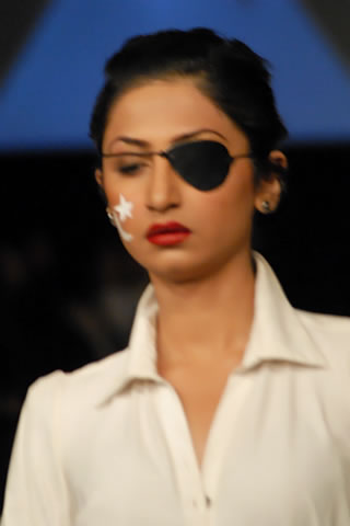 Teejays Collection at PFDC Sunsilk Fashion Week 2010 Karachi