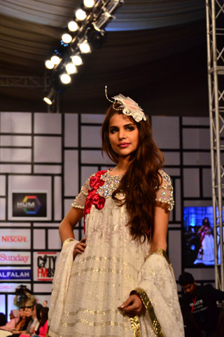 Honey Waqar at Fashion Pakistan Week 2012 Day 4