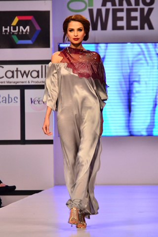 Maheen Khan at Fashion Pakistan Week Day 1, Maheen Khan at Fashion Pakistan Week