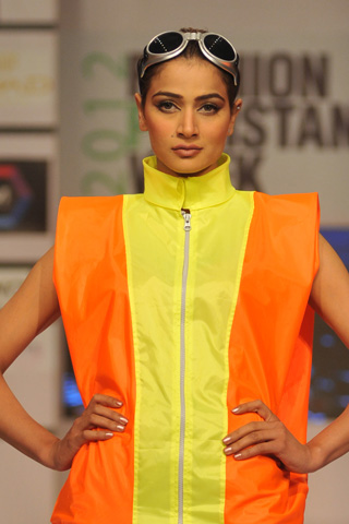 Sanam Chaudhri at Fashion Pakistan Week 2012
