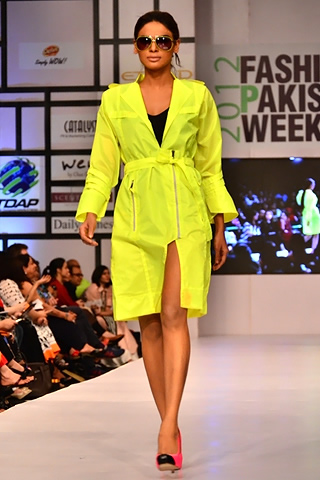 Sanam Chaudhri at Fashion Pakistan Week 2012 Day 1
