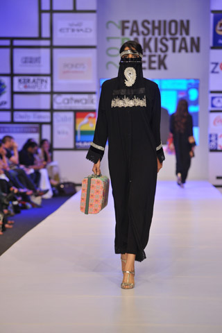 Tapu Javeri at Fashion Pakistan Week 2012 Day 4