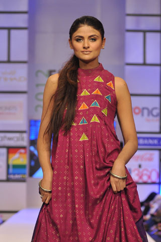 Warda Saleem at Fashion Pakistan Week 2012