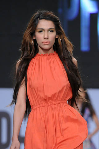 Zara Shahjahan at PFDC Sunsilk Fashion Week 2012