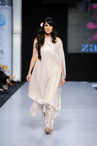 Zarmina Khan Latest Collection at Showcase 2012