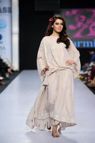 Zarmina Khan Latest Collection at Showcase 2012