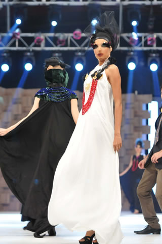 Ali Xeeshan Collection at Lux Style Awards 2011