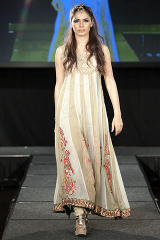 Asim Jofa at Pakistan Fashion Extravaganza 2011