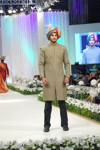 Fahad Hussayn Collection at Pantene Bridal Couture Week 2011 Day 1