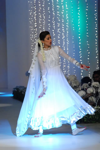 Gulzeb Asif Collection at Pantene Bridal Couture Week 2011 - Day 1