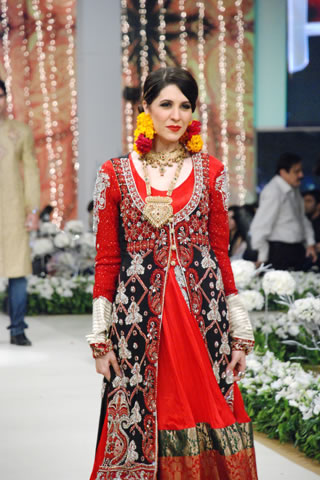 Kosain Kazmi Bridal Collection at Pantene Bridal Couture Week 2011 - Day 1