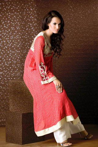 Latest Collection by Threads & Motifs