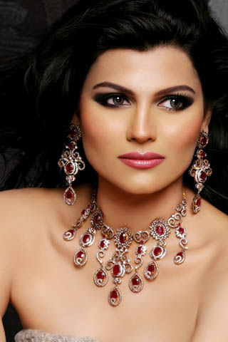 Latest Jewelery Designs by Sarwan Jewellers