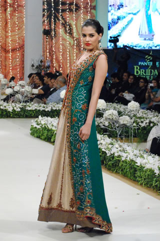 Hijab by Misbah & Saba Collection at Pantene Bridal Couture Week 2011 - Day 1