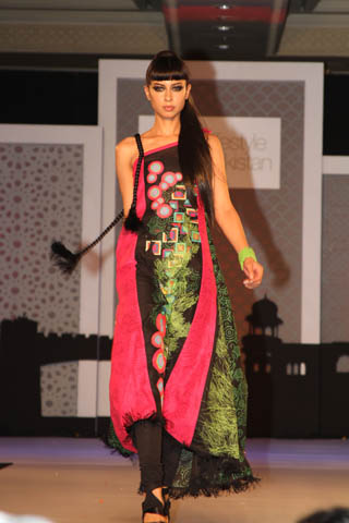 Pareesa Lawn Collection 2012 by  Chen One at Lifestyle Pakistan