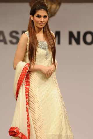 Waseem Noor Fashion Show 2011 Faisalabad