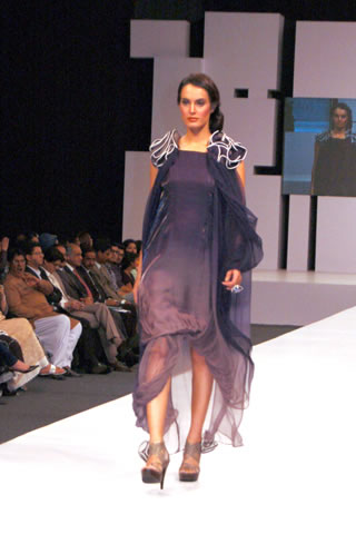 Zonia Anwaar at PFDC Sunsilk Fashion Week Spring/Summer Karachi 2012 Day 1 - Act 1