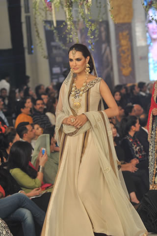 Asifa & Nabeel 2013 Collection