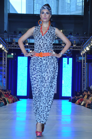 ChenOne at PFDC Sunsilk Fashion Week 2013 Day 1