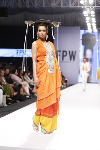 Fashion Pakistan Week 2014 Collection by Ali Xeeshan