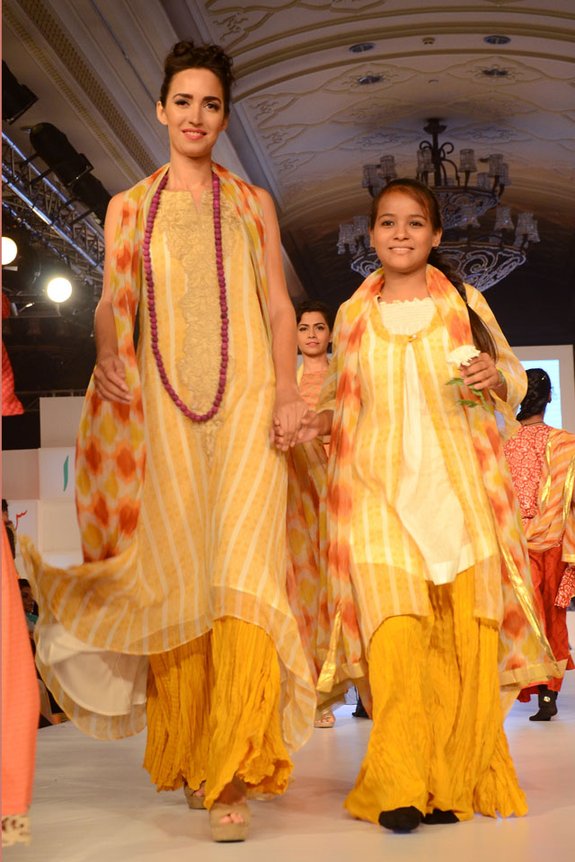 Formal Lala Textiles Aalishan Pakistan Lifestyle Collection