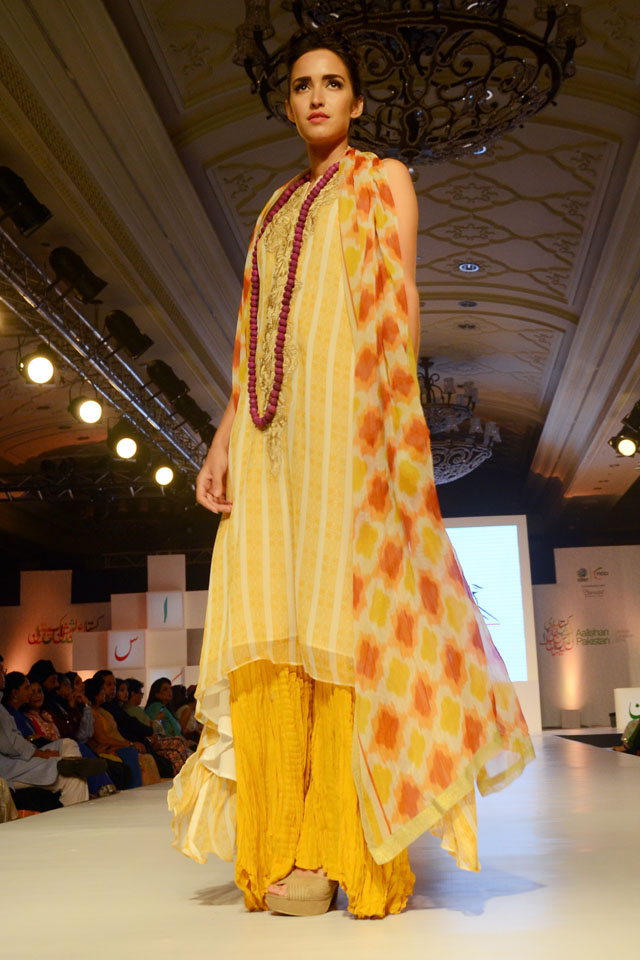 Formal Lala Textiles 2014 Aalishan Pakistan Lifestyle Collection