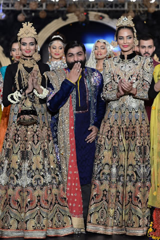 Latest 2013 Bridal Collection by Ali Xeeshan