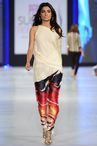 Maheen Karim Collection at PFDC Sunsilk Fashion Week Day 4
