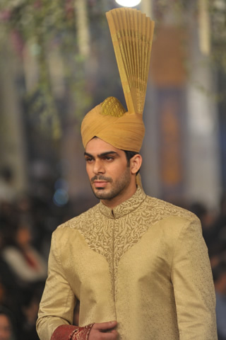Mehdi 2013 PBCW Collection