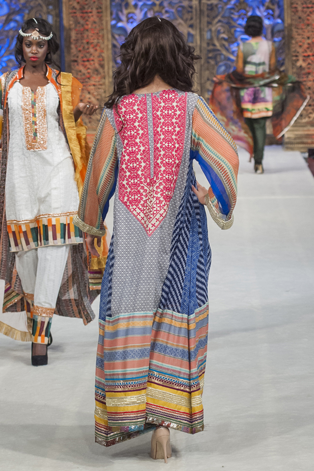 PFWL Latest Shariq Textiles Bridal Collection