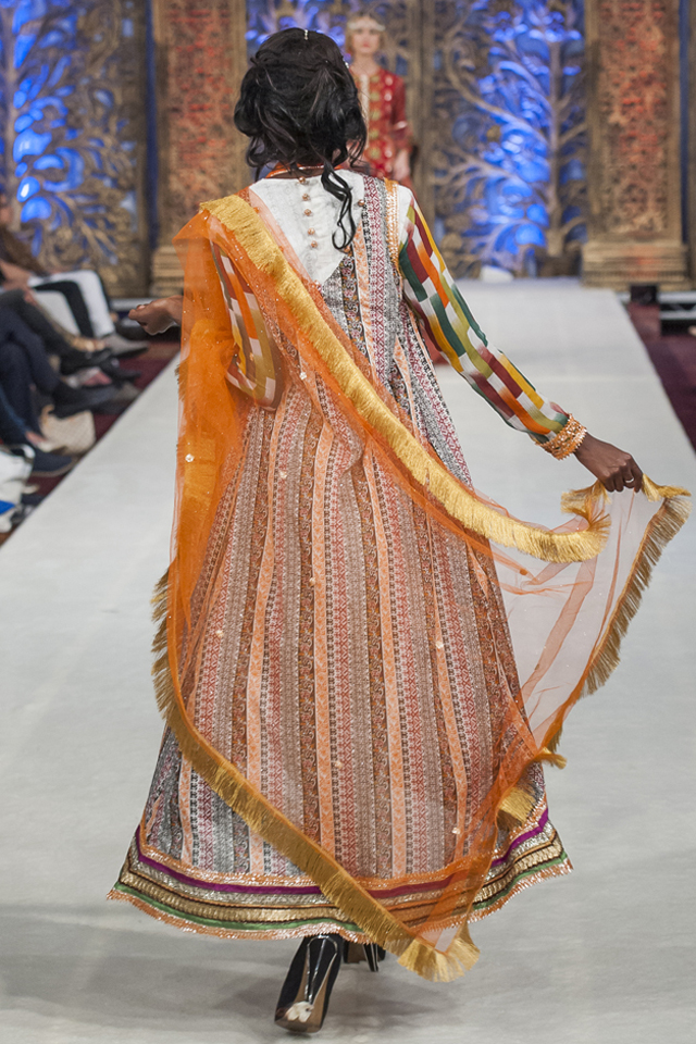 Latest Collection by Shariq Textiles PFWL 2014 Bridal
