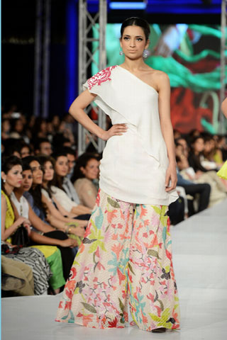 Sublime by Sara Shahid at PFDC SFW 2013 Day 1