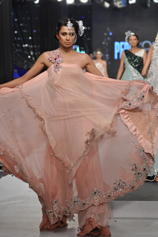 Teena By Hina Butt Collection at LPBW 2012 Day 2