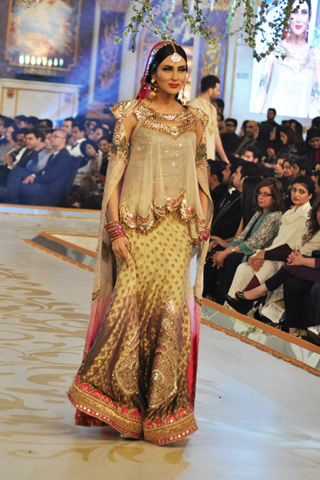 Teena by Hina Butt Latest PBCW Collection