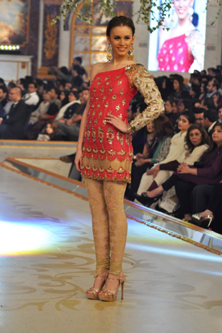 Teena by Hina Butt PBCW Collection