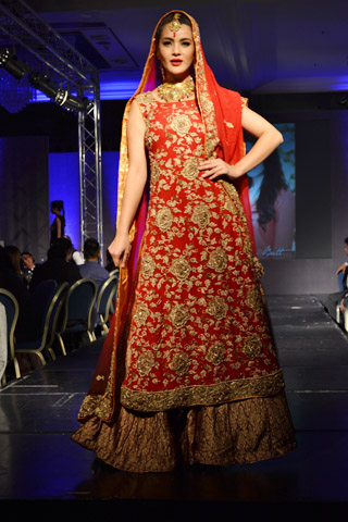 Latest Pakistani Fashion by Teena by Hina Butt