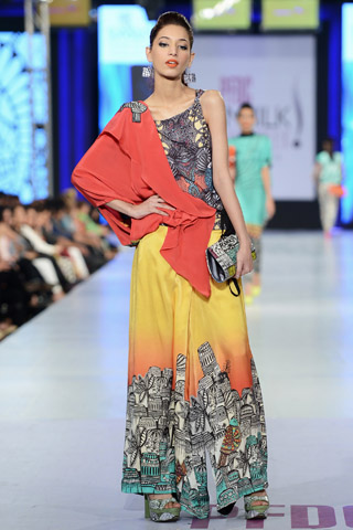 Wardha Saleem Collection at PFDC Sunsilk Fashion Week Day 4