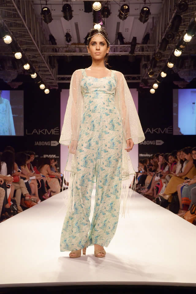 Zara Shahjahan 2014 Lakme Fashion Week Formal Collection