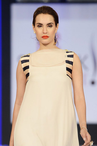 Zonia Anwar Collection at PFDC Sunsilk Fashion Week